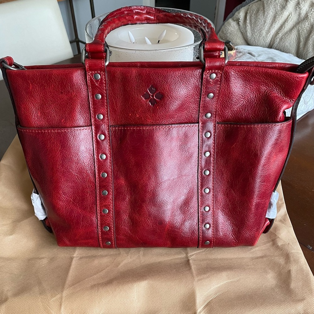 NWT Patricia Nash leather bag